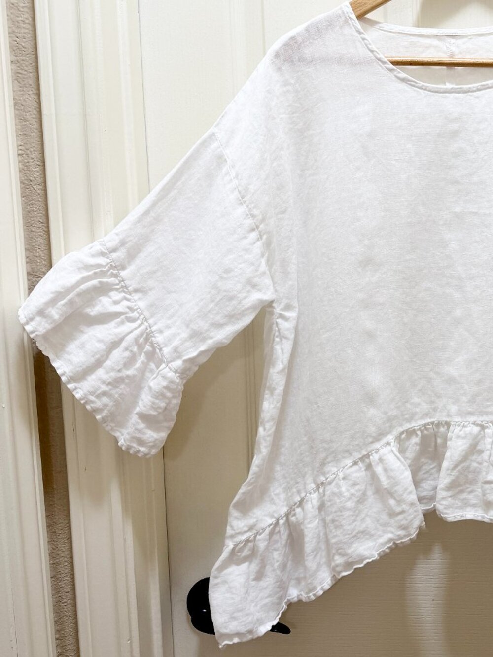 Match Point Women's 100% Lining Oversized Tunic Top Size S White, Ruffle Accents - Picture 2 of 9
